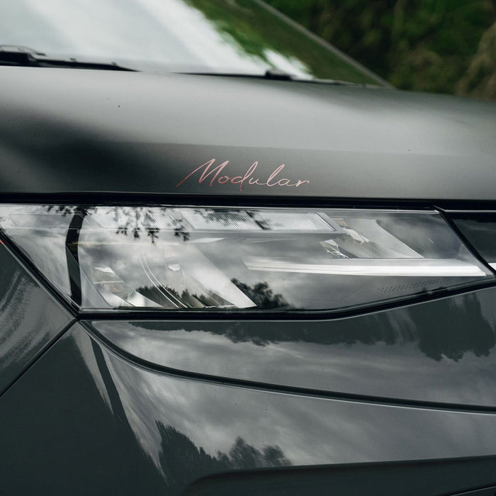 TableBox Stauraum mit Klapptisch für VW T7 Multivan von SpaceCamper Modular