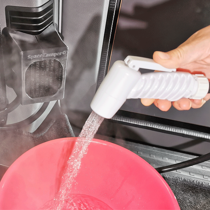 SpaceCamper Büssli Dusche