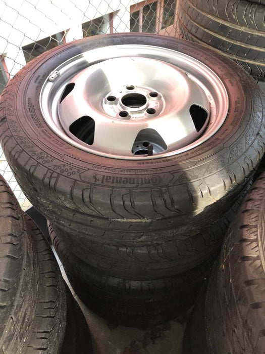 Sommerräder auf Stahlfelgen oder nur Reifen 215/60 R17C 109/107T ContiVanContact200