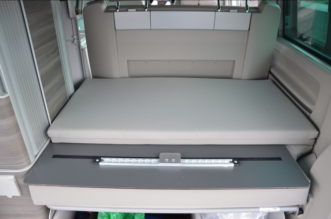 Maxi-Tischvergrösserung VW California