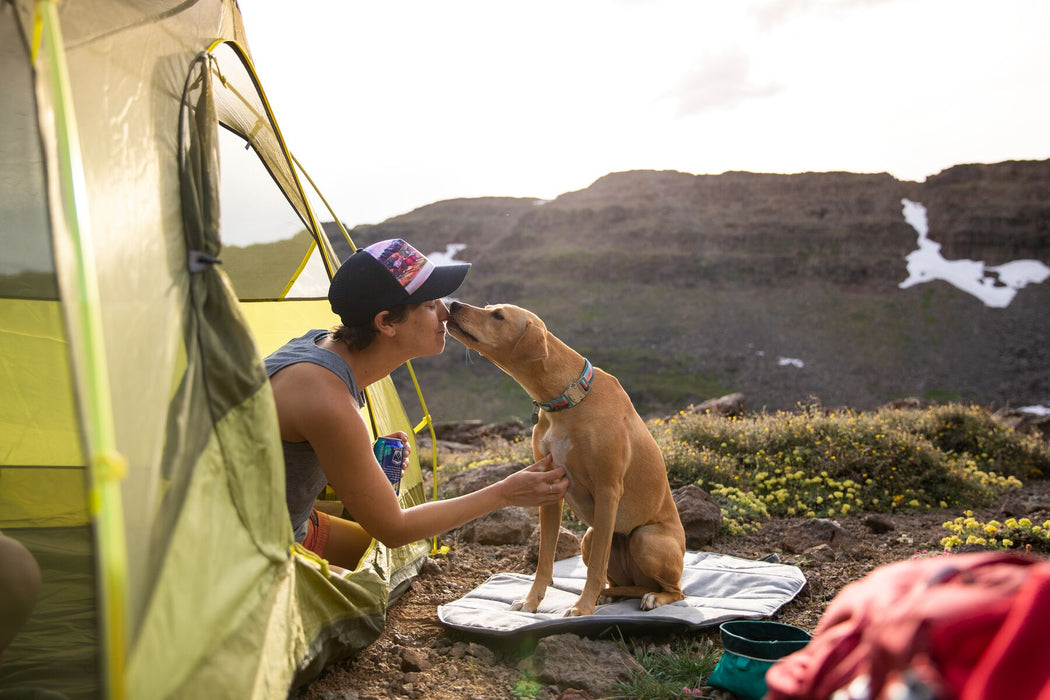 Dog Sleeping Mat Highlands™ by RUFFWEAR