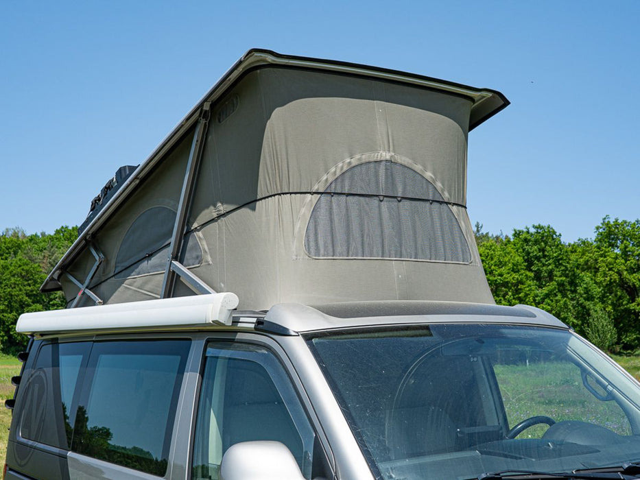 Rubber band pop-up roof