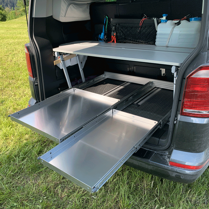 Rear pull-out 2-piece